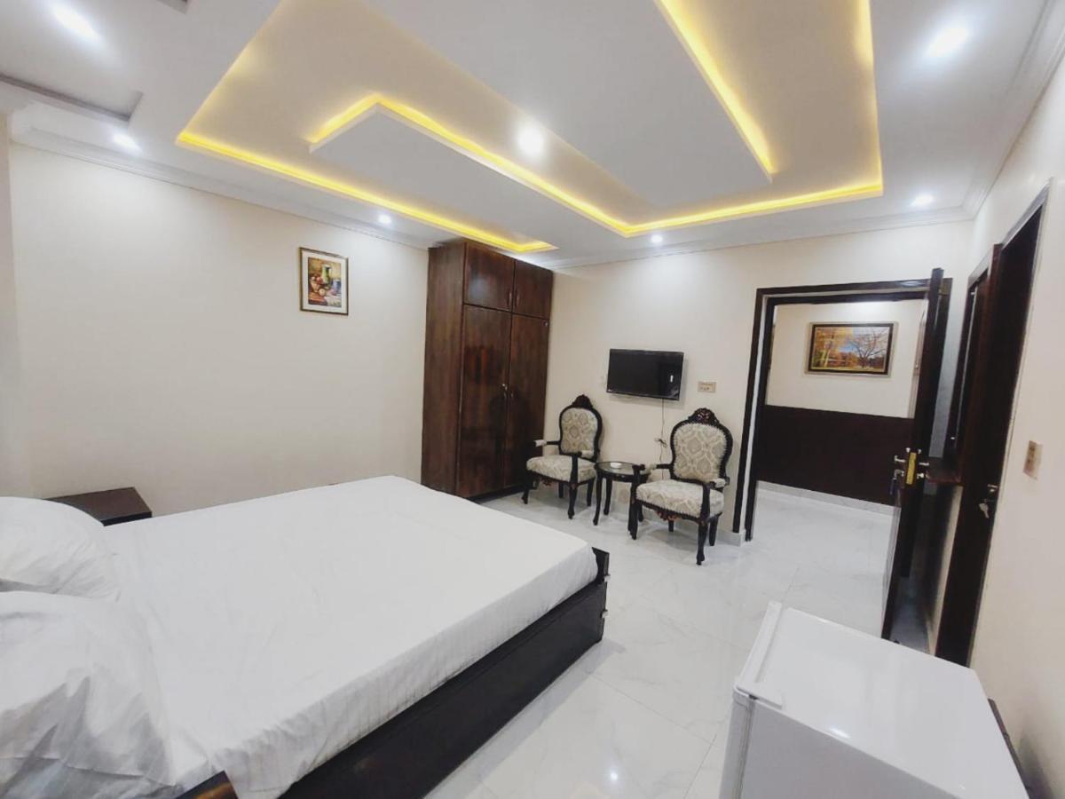 Hotel White Pearl Лахор Екстер'єр фото