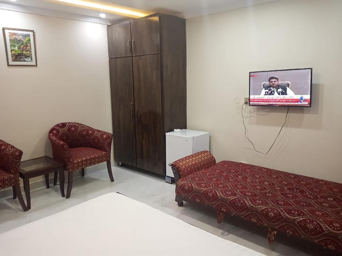 Hotel White Pearl Лахор Екстер'єр фото