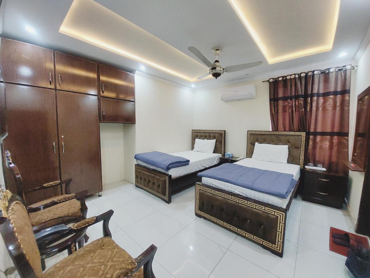 Hotel White Pearl Лахор Екстер'єр фото