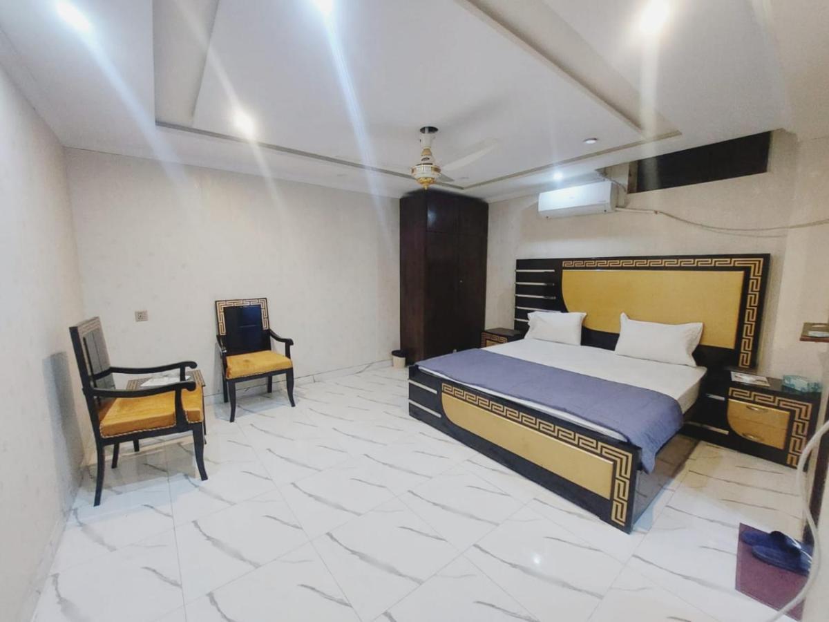 Hotel White Pearl Лахор Екстер'єр фото