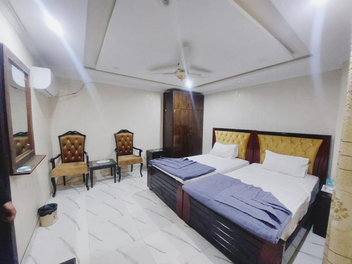 Hotel White Pearl Лахор Екстер'єр фото